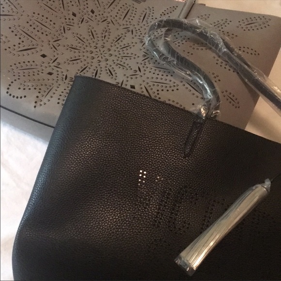 Bundle 2 Victoria’s Secret Totes NWT Black w/ Silver Tassel & 1 Gray Stu… - Picture 6 of 15